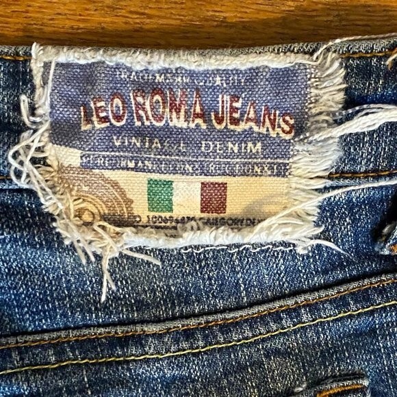 Leo Roma Bootcut Beaded Accents Boho Distressed Women Jeans Size 7 - Picture 10 of 13